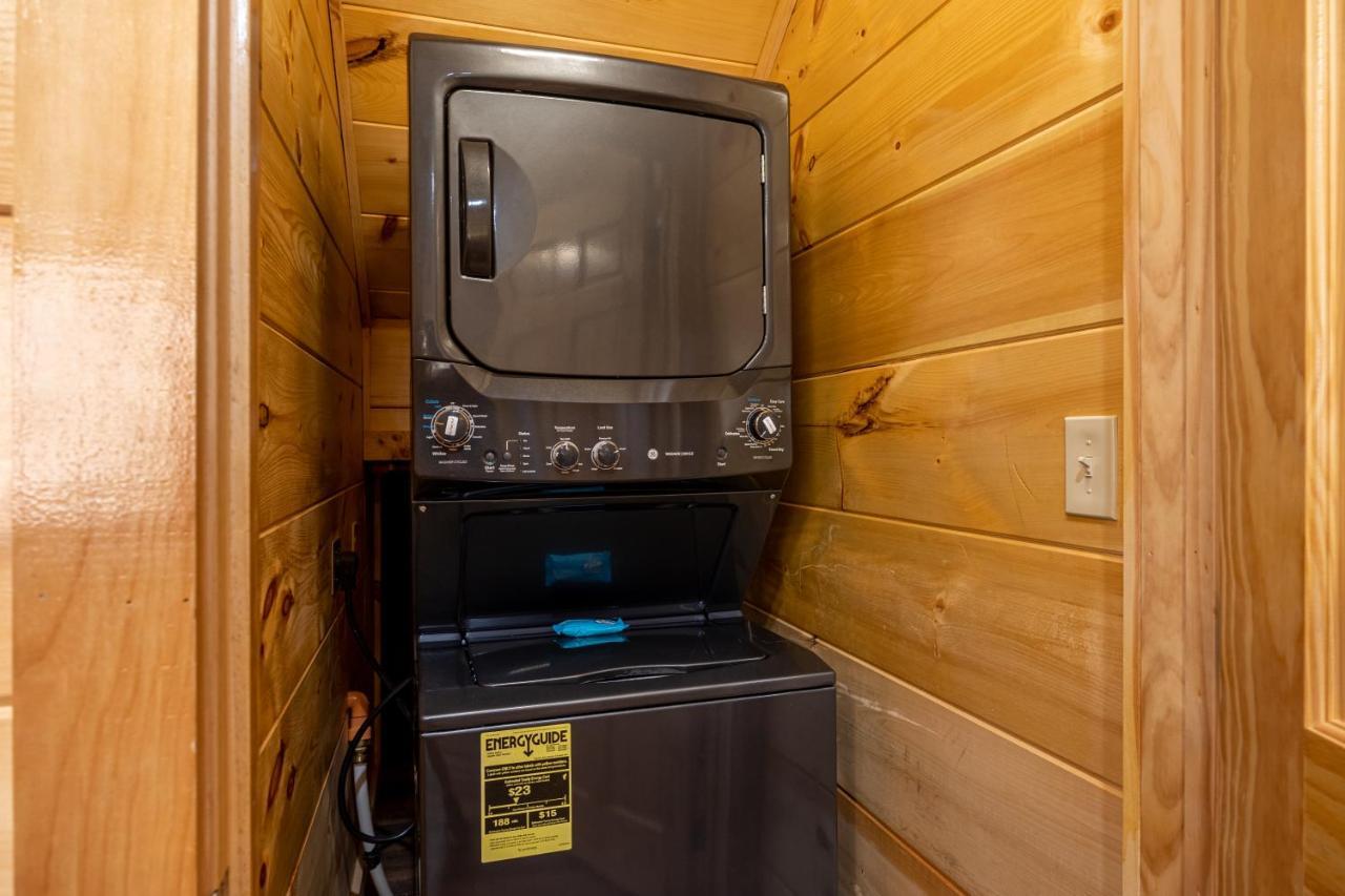 5Bd5B Escape Cabin With 2 Hottubs, Thtr &Game Rm,1Mi To The Parkway! 4Mi To Dollywood - Spring Deal Пиджен Фордж Екстериор снимка