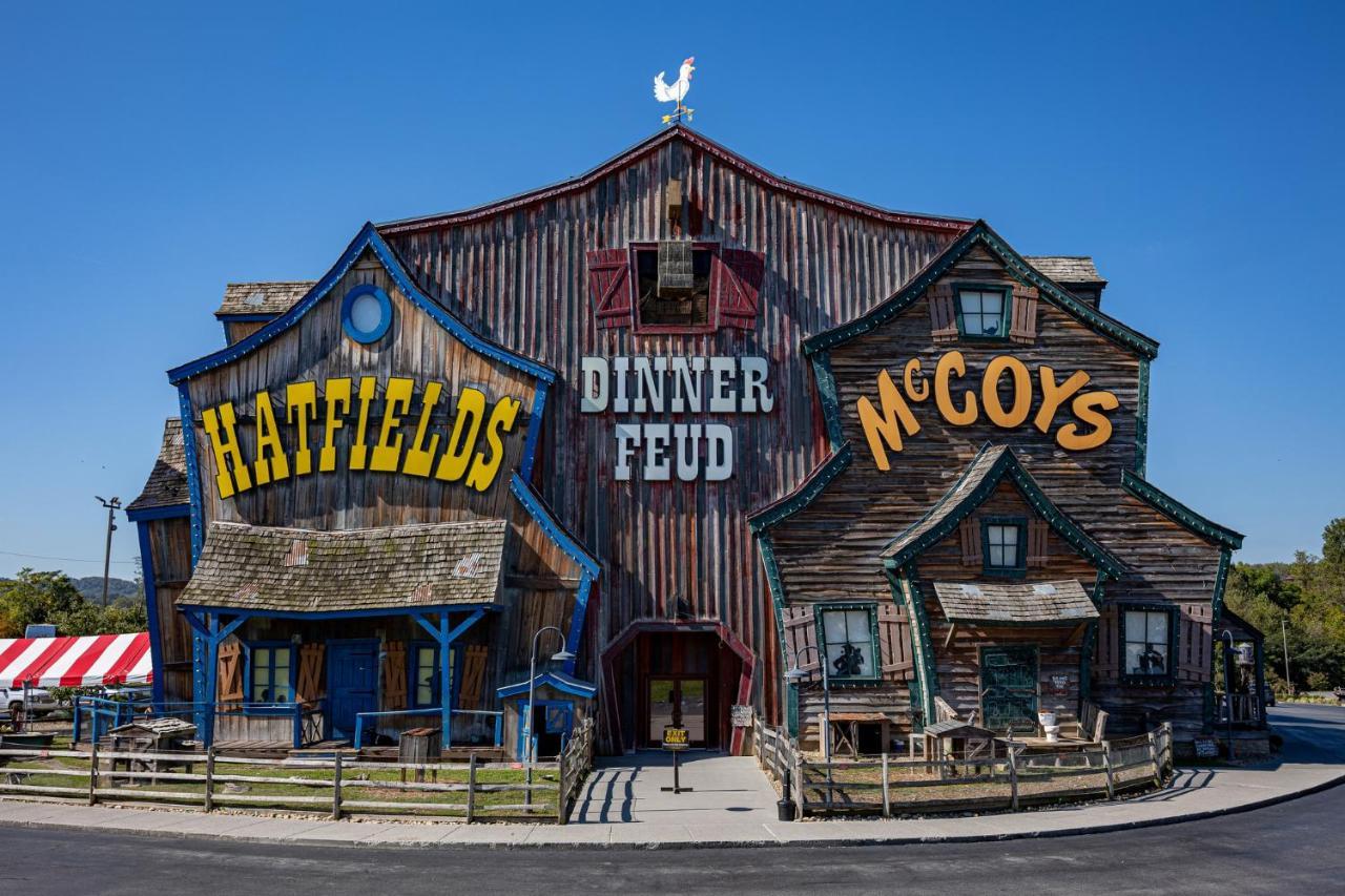 5Bd5B Escape Cabin With 2 Hottubs, Thtr &Game Rm,1Mi To The Parkway! 4Mi To Dollywood - Spring Deal Пиджен Фордж Екстериор снимка