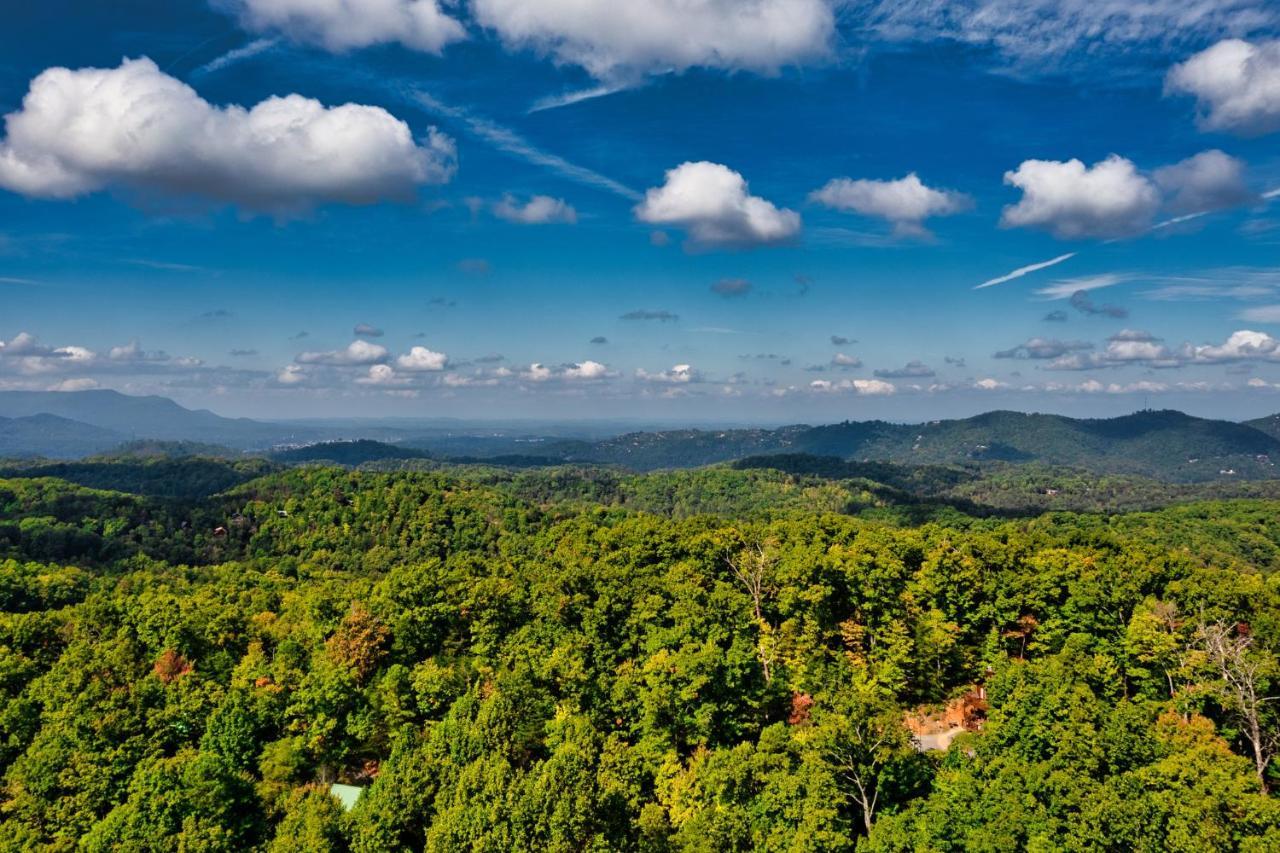 5Bd5B Escape Cabin With 2 Hottubs, Thtr &Game Rm,1Mi To The Parkway! 4Mi To Dollywood - Spring Deal Пиджен Фордж Екстериор снимка